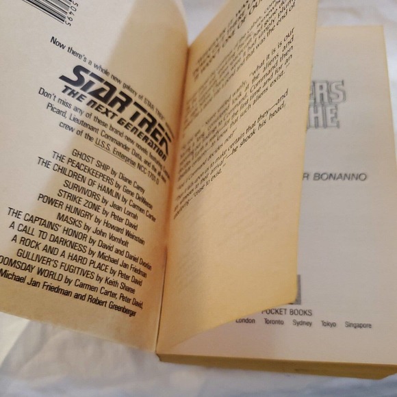 Star Trek Strangers From The Sky by Margaret Wander Bonanno Paperback Kirk Spock - Picture 5 of 7